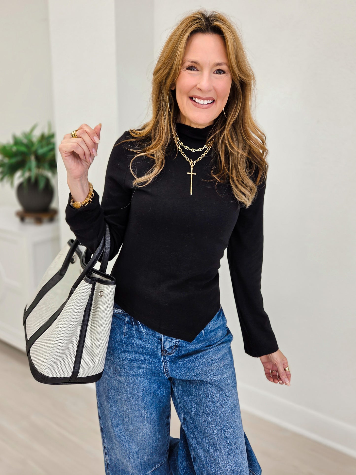 Mock Turtleneck Stretchable Fabric Long Sleeve Solid Top