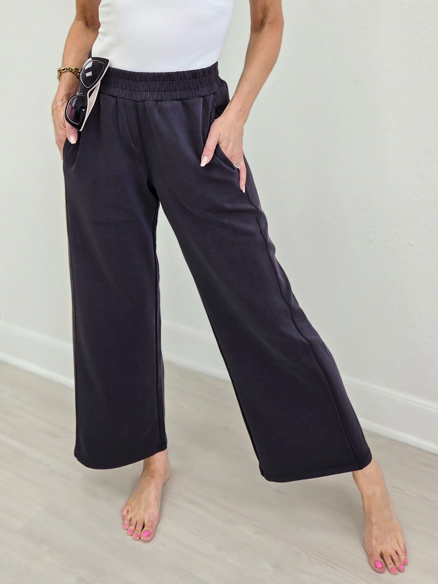 Luxe Sand Wash Rib Wide-Leg Pants