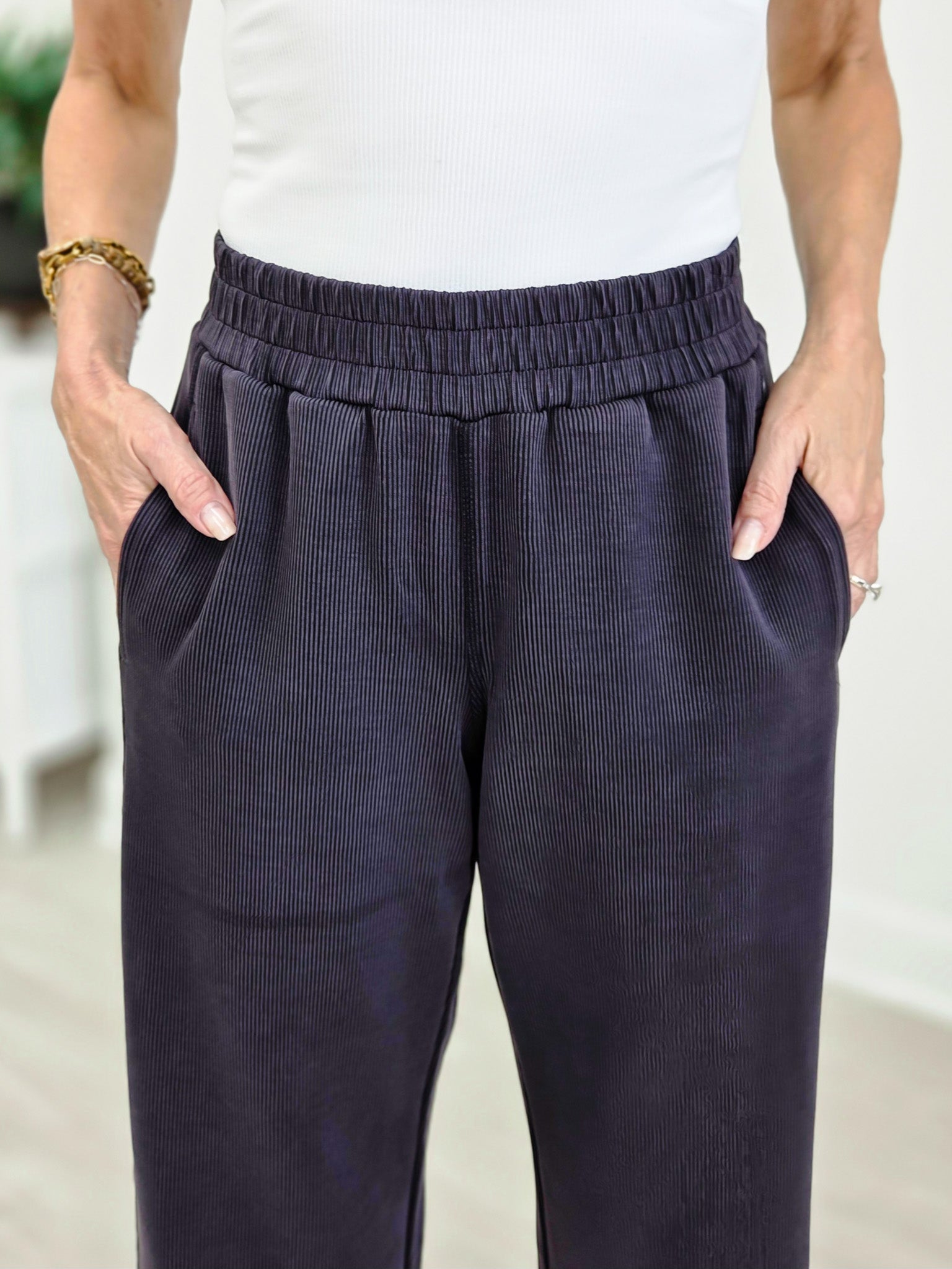 Luxe Sand Wash Rib Wide-Leg Pants