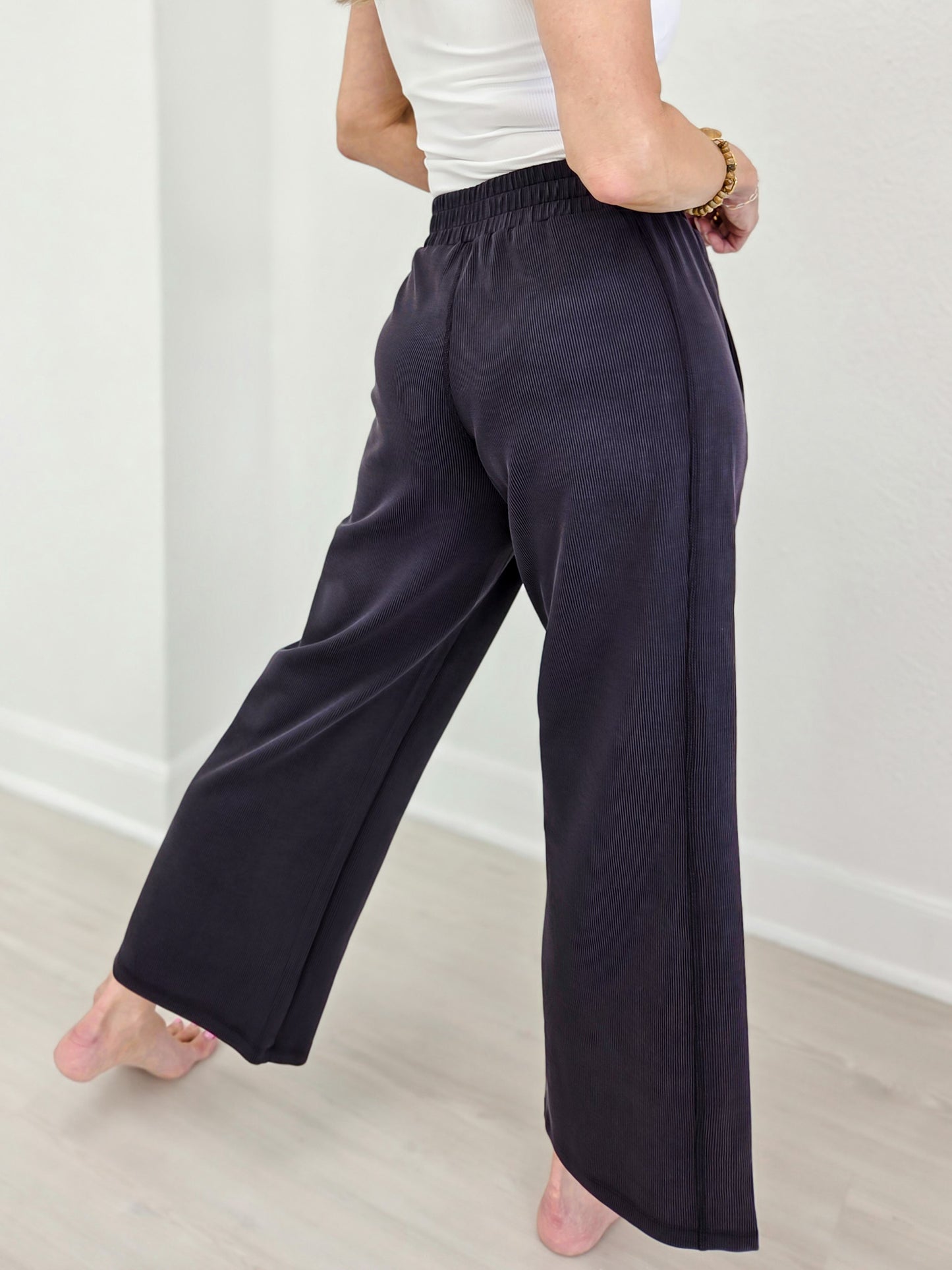 Luxe Sand Wash Rib Wide-Leg Pants