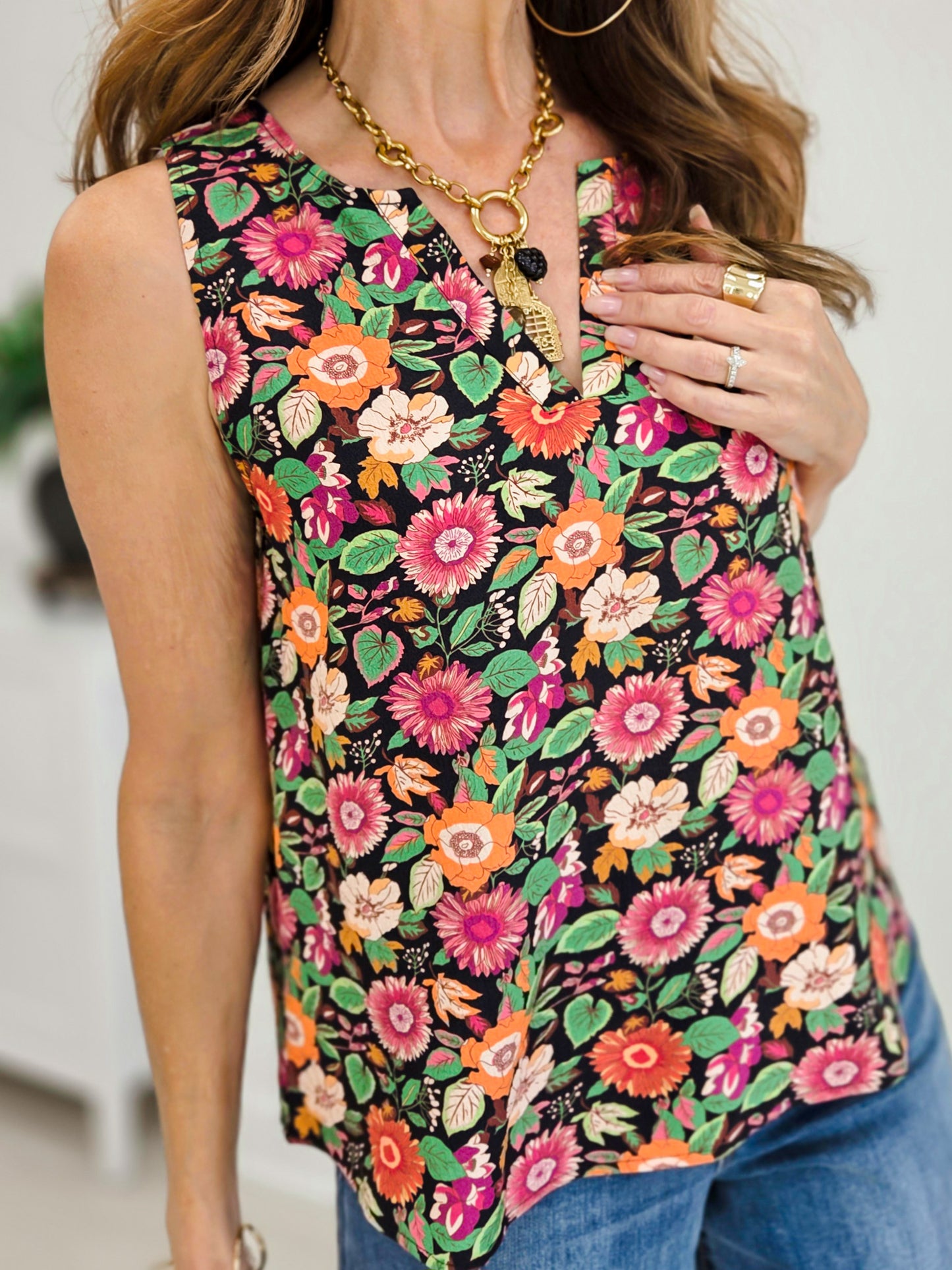 Split Neck Floral Printed Top
