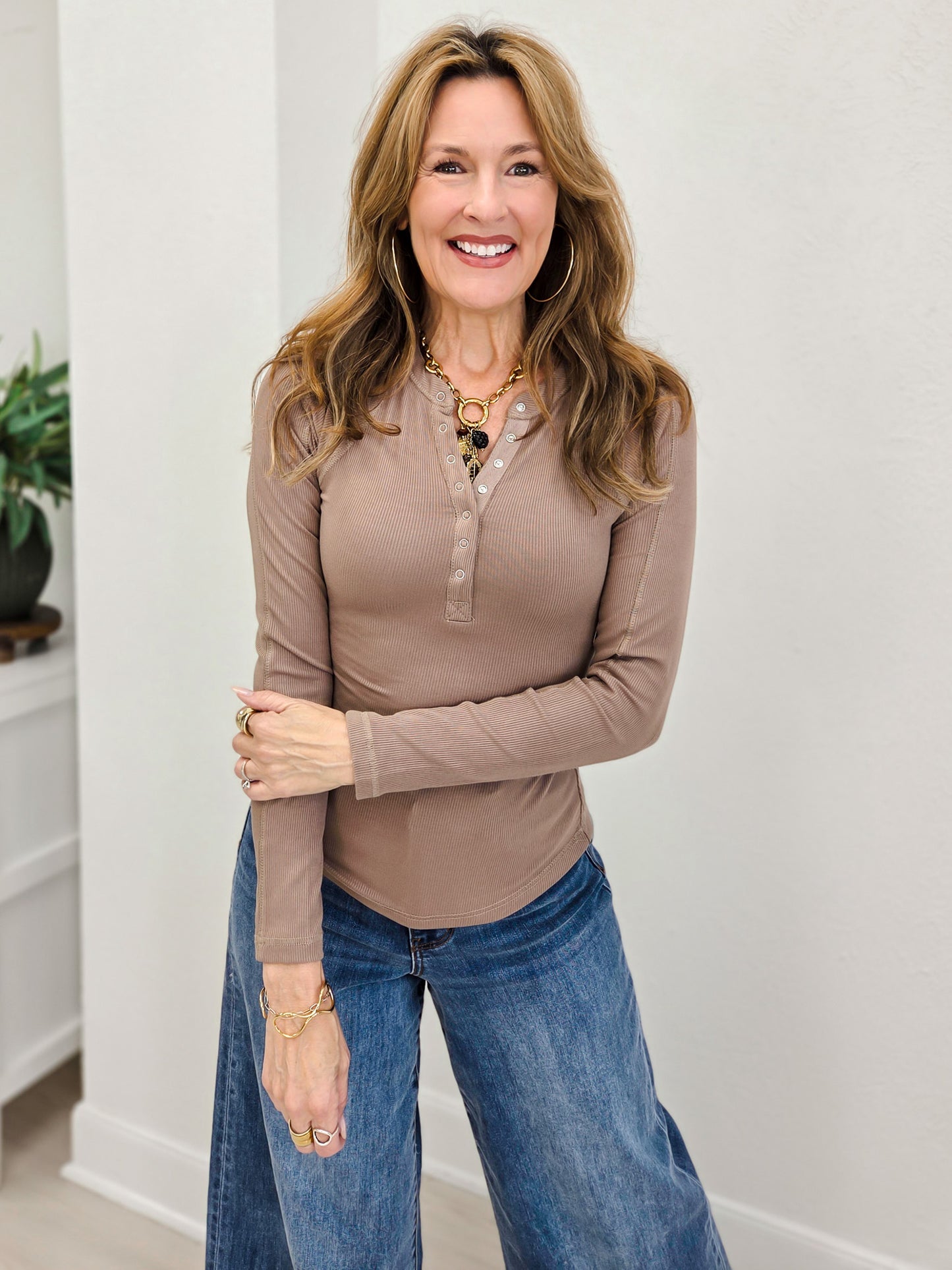 Essential Long-Sleeved Micro-Ribbed Henley Top