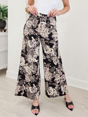 Wide Leg Pants Featuring Front Pockets With A Floral Design