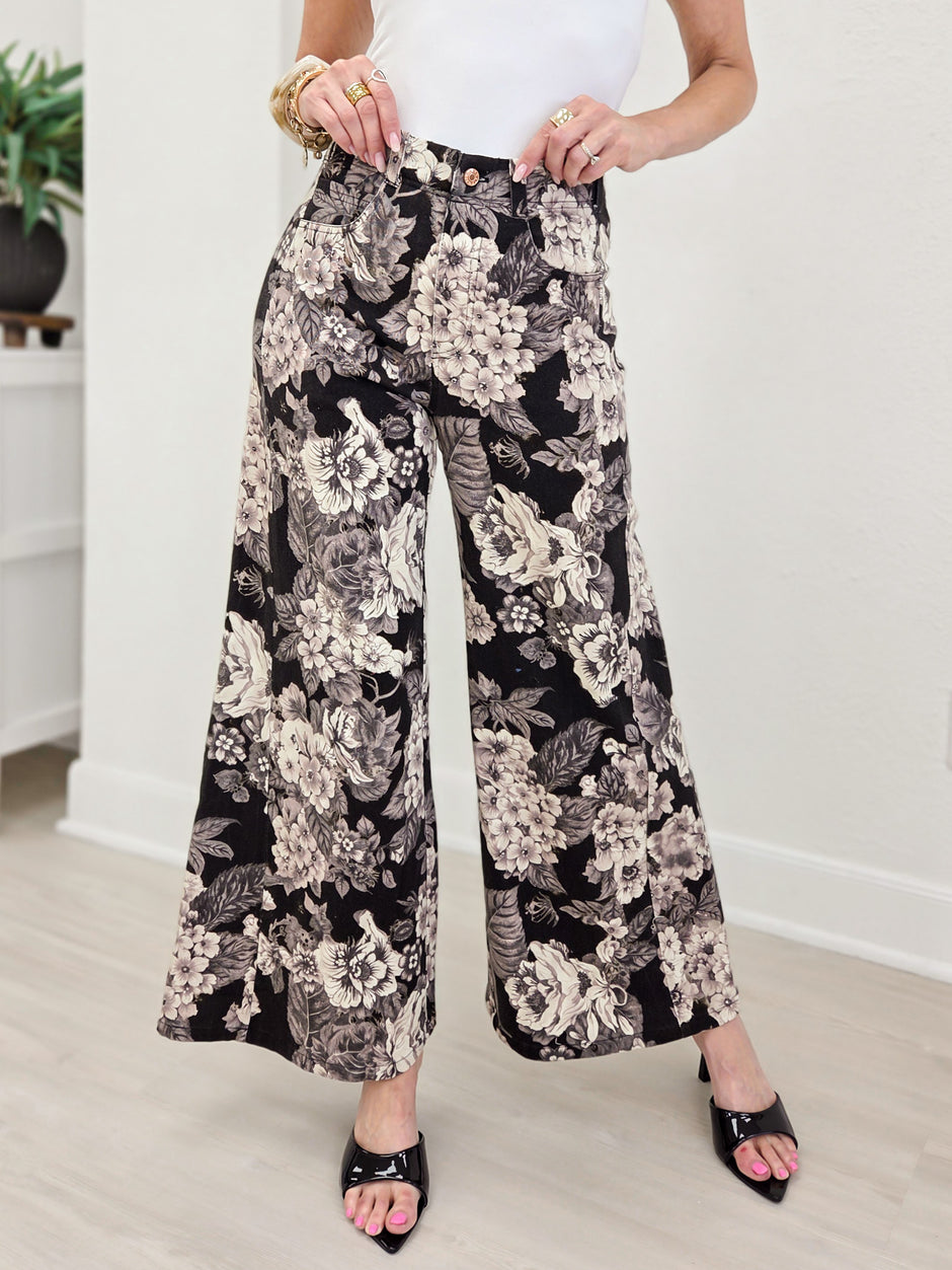 Wide Leg Pants Featuring Front Pockets With A Floral Design