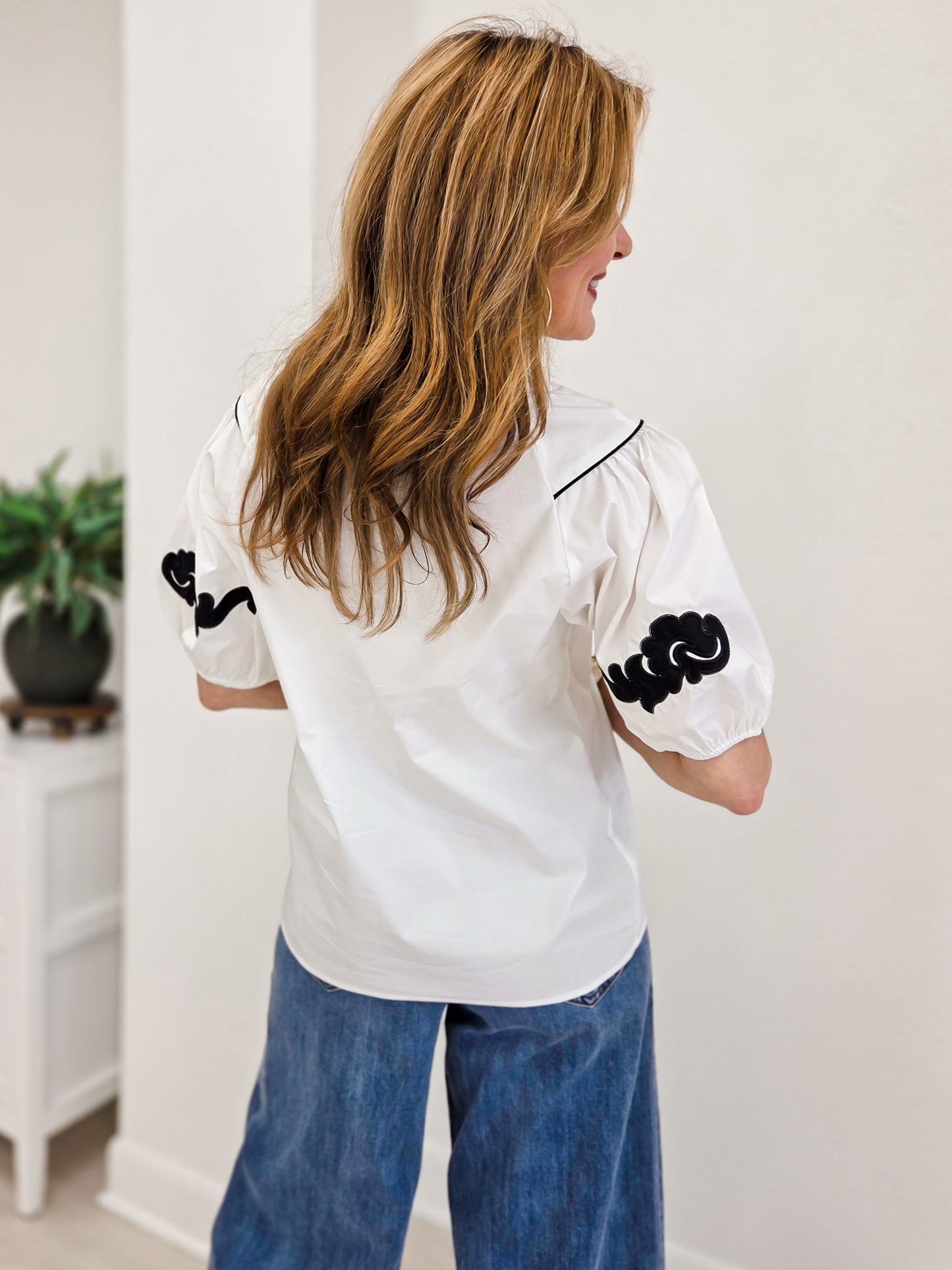 White Western Embroidered Detail Blouse