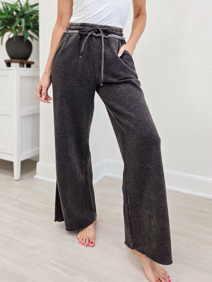 Acid Wash Fleece Palazzo Sweatpants With Pocket - Black