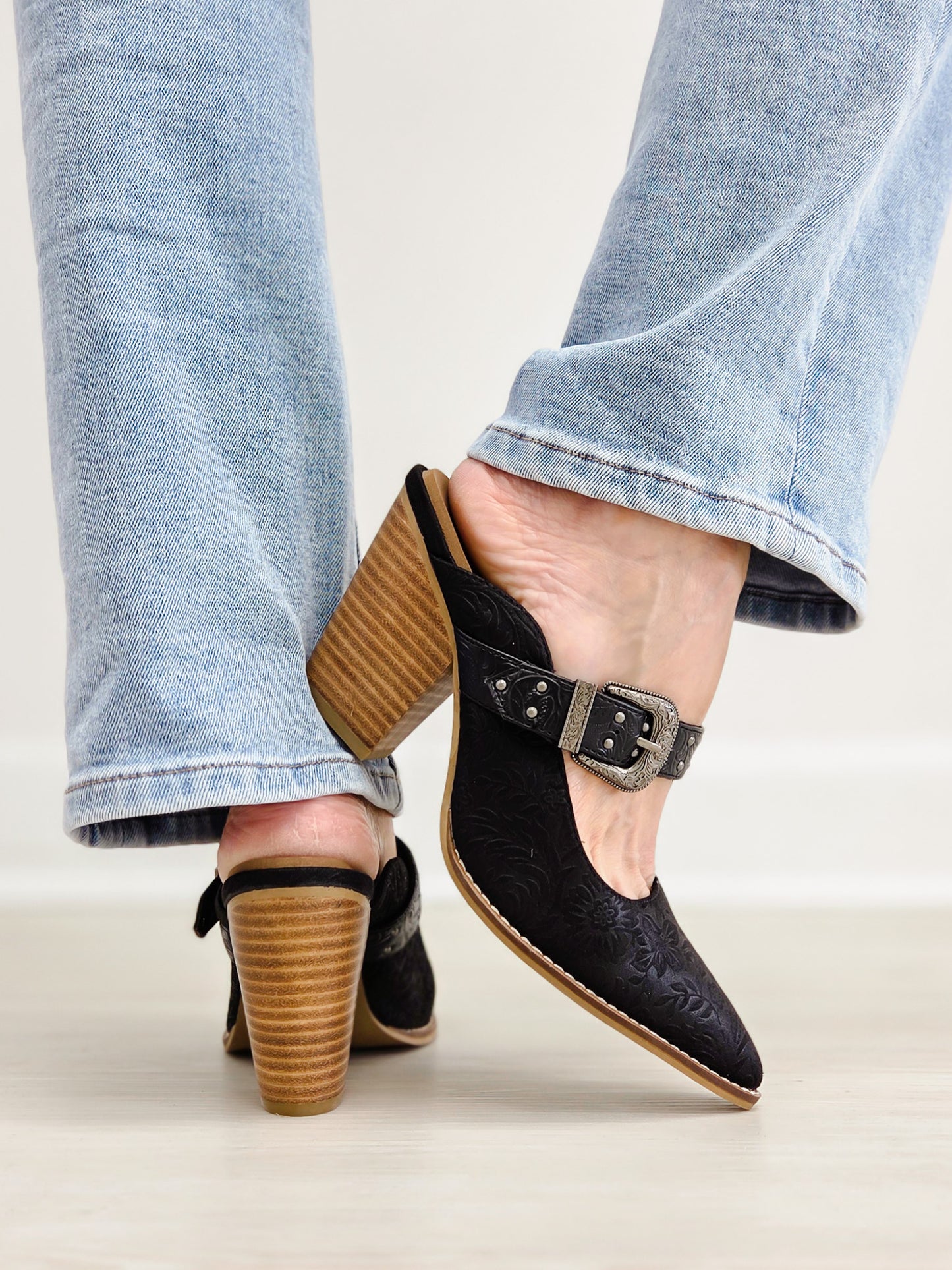 Corky's For The Girls - Black