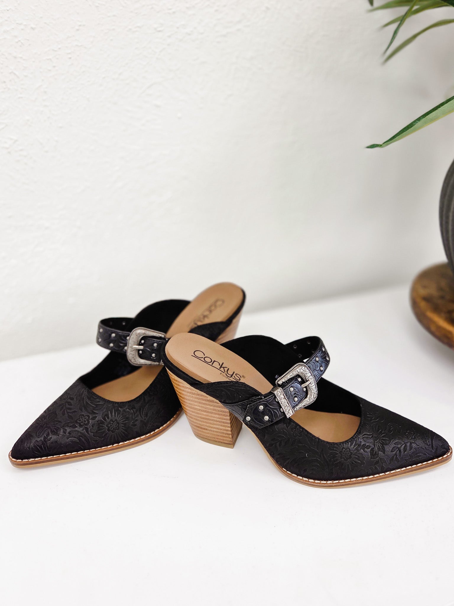 Corky's For The Girls - Black