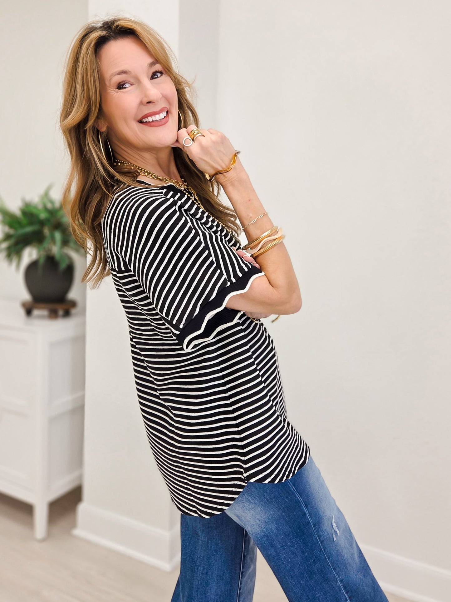 Scallop Trim Stripe Knit Top