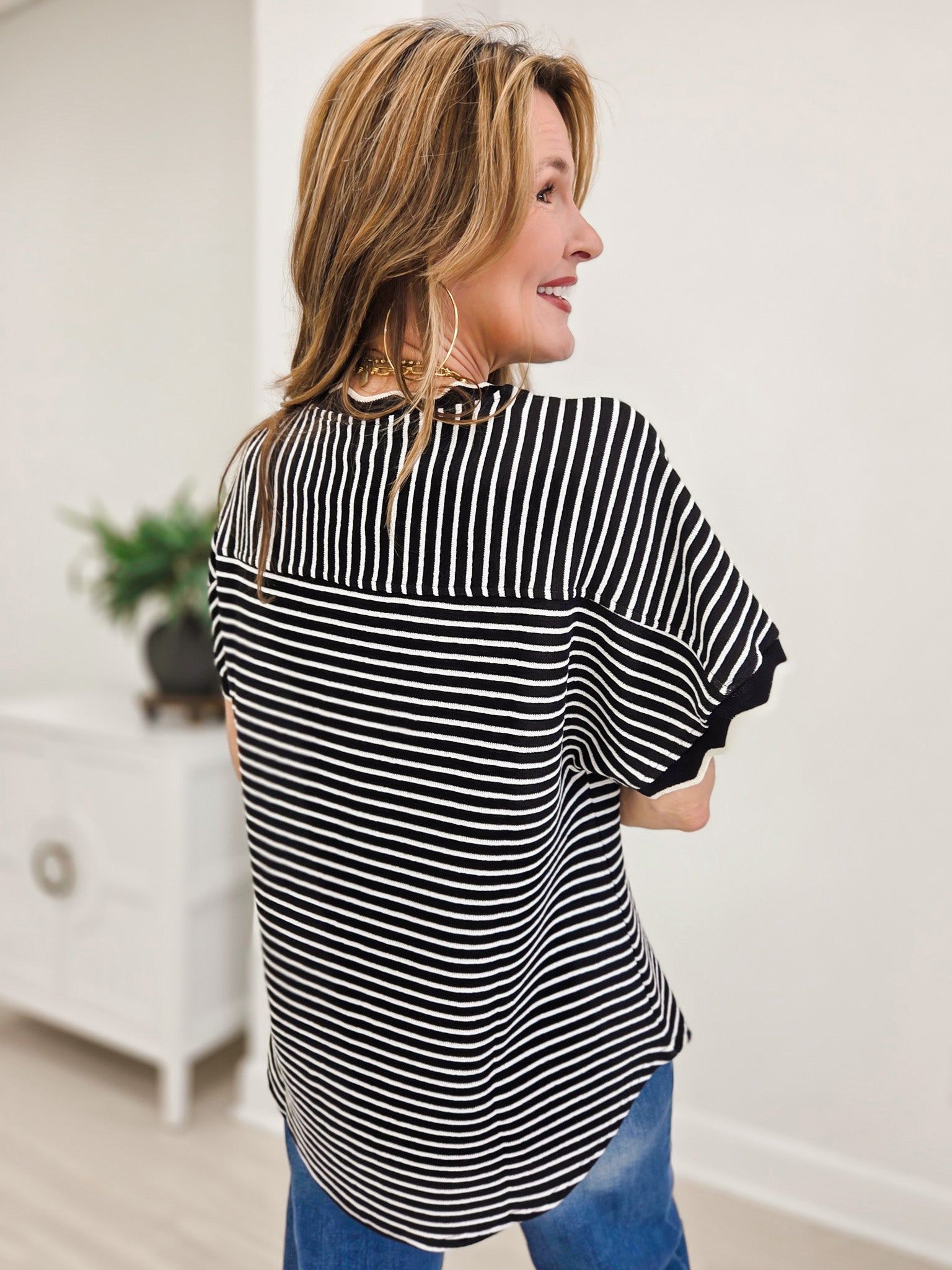 Scallop Trim Stripe Knit Top