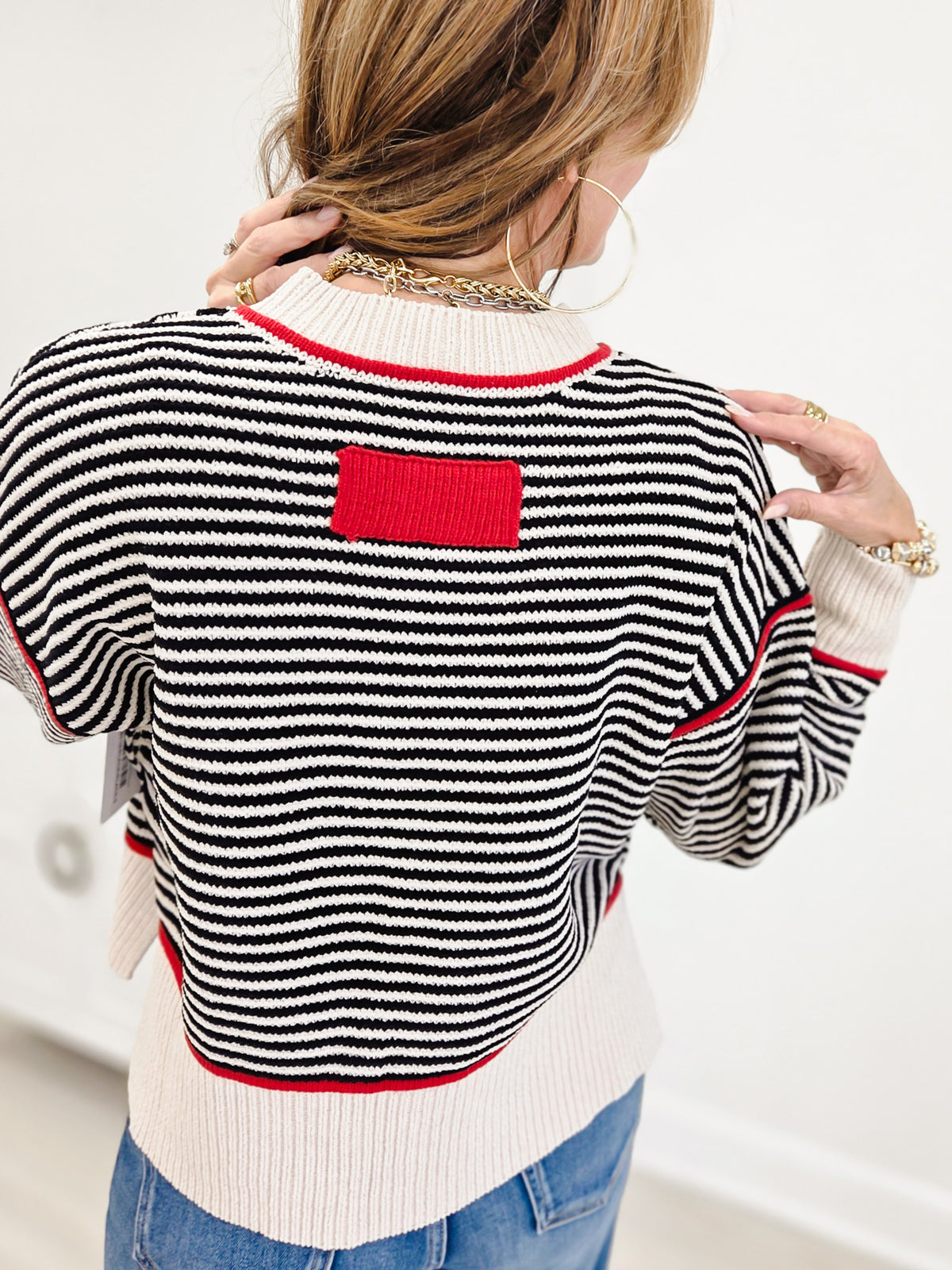 Contrast Trim Drop Shoulder Knit Sweater