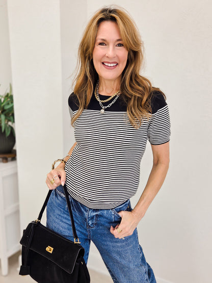 Simple Striped Crew Neck Short Sleeve Top