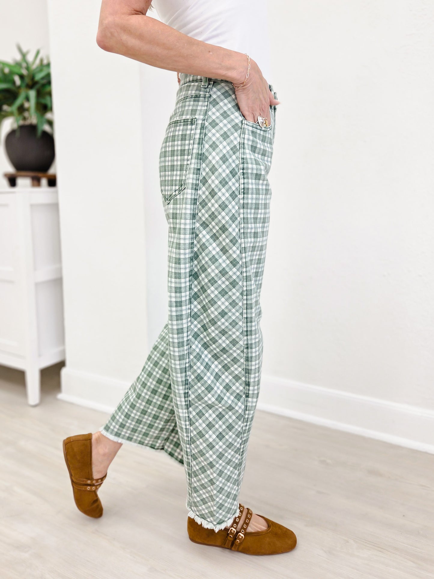 Plaid Printed Twill Barrel Pants-Green