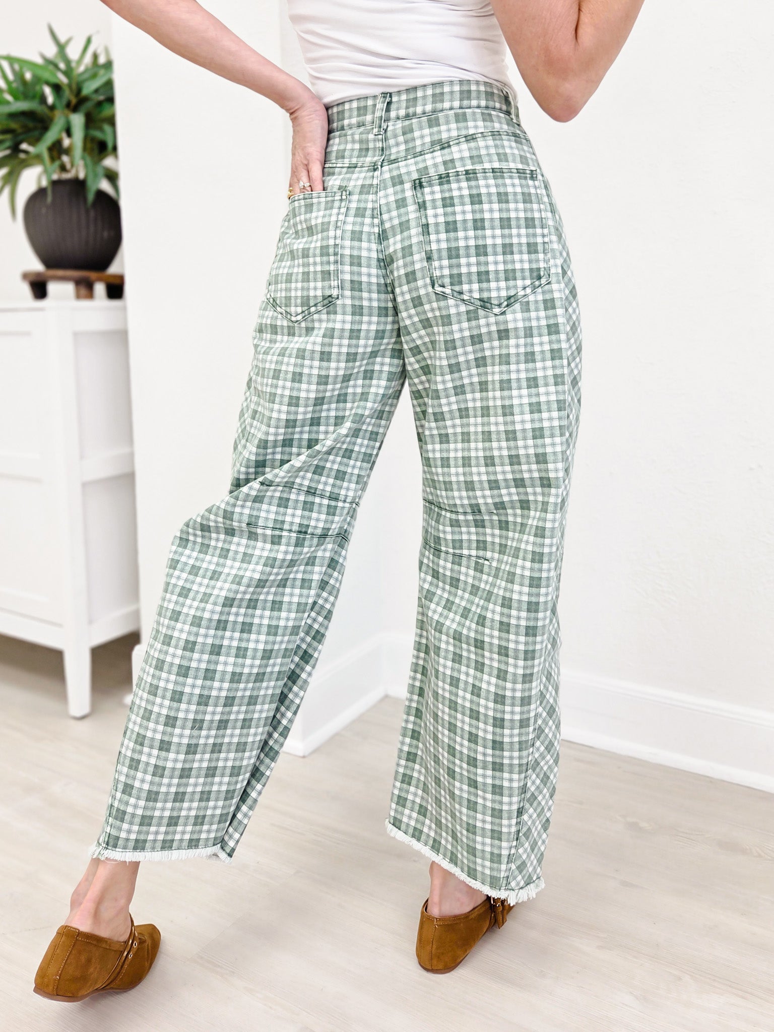 Plaid Printed Twill Barrel Pants-Green