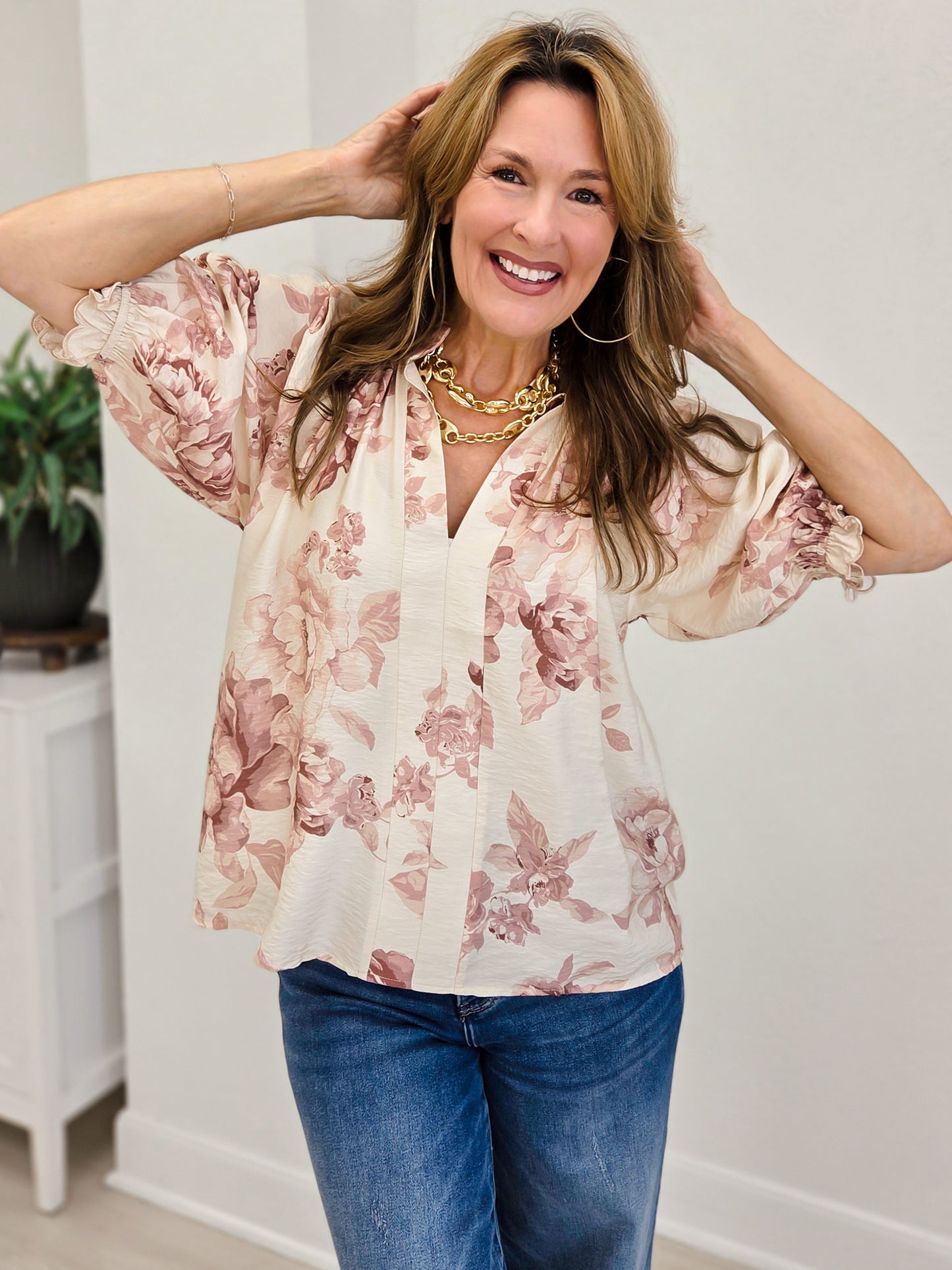 Soft Floral Puff Sleeve Blouse
