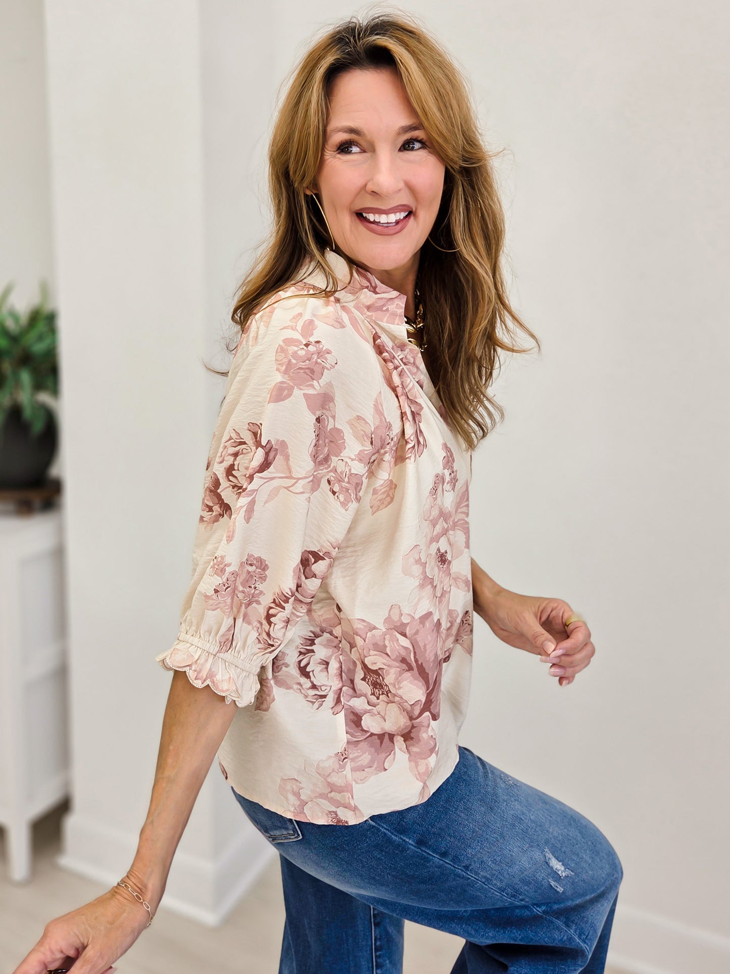 Soft Floral Puff Sleeve Blouse