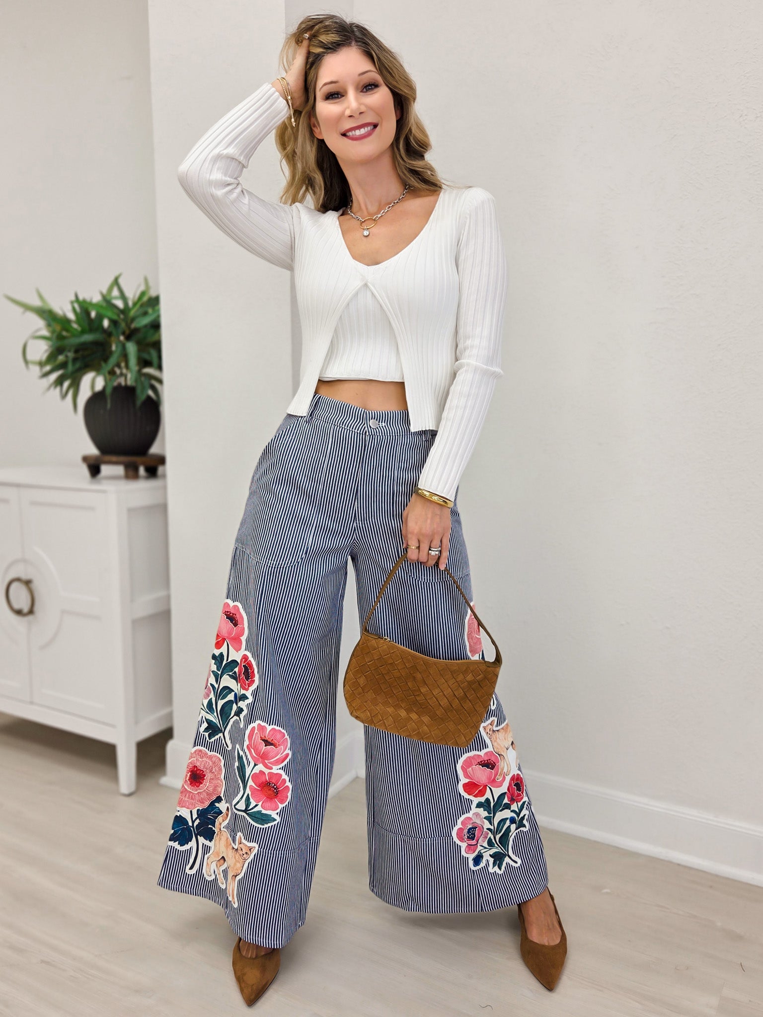 Floral Applique Striped Wide Leg Pant