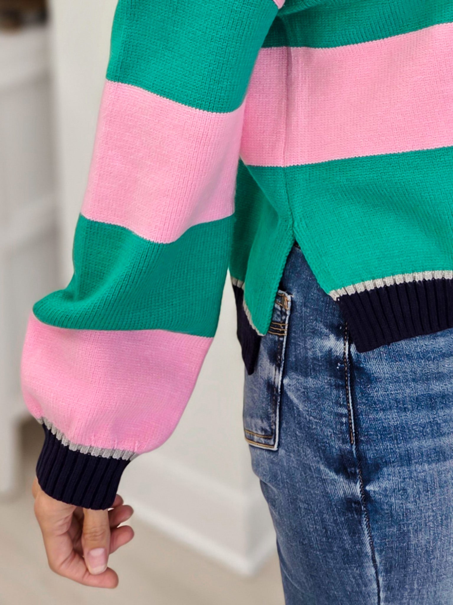 Striped Crew Neck Sweater With Ribbed Cuff & Hem