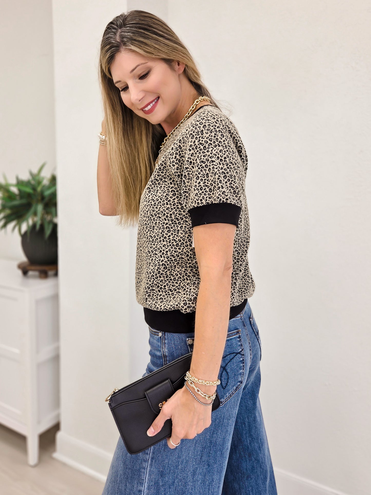 Half Puff Sleeve Animal Print Crew Neck Top