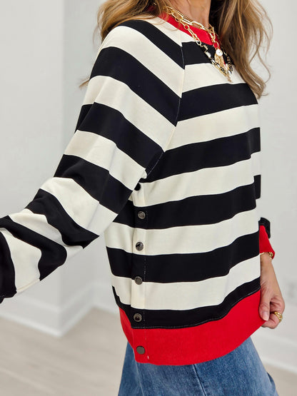 Contrast Trim Striped Crewneck