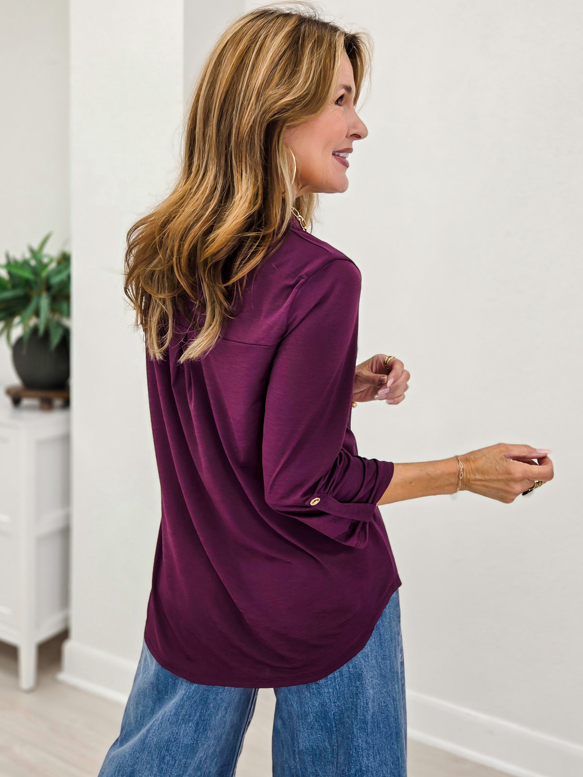 Ruffled Collar Lizzy 3/4 Sleeve Lightweight Blouse-B