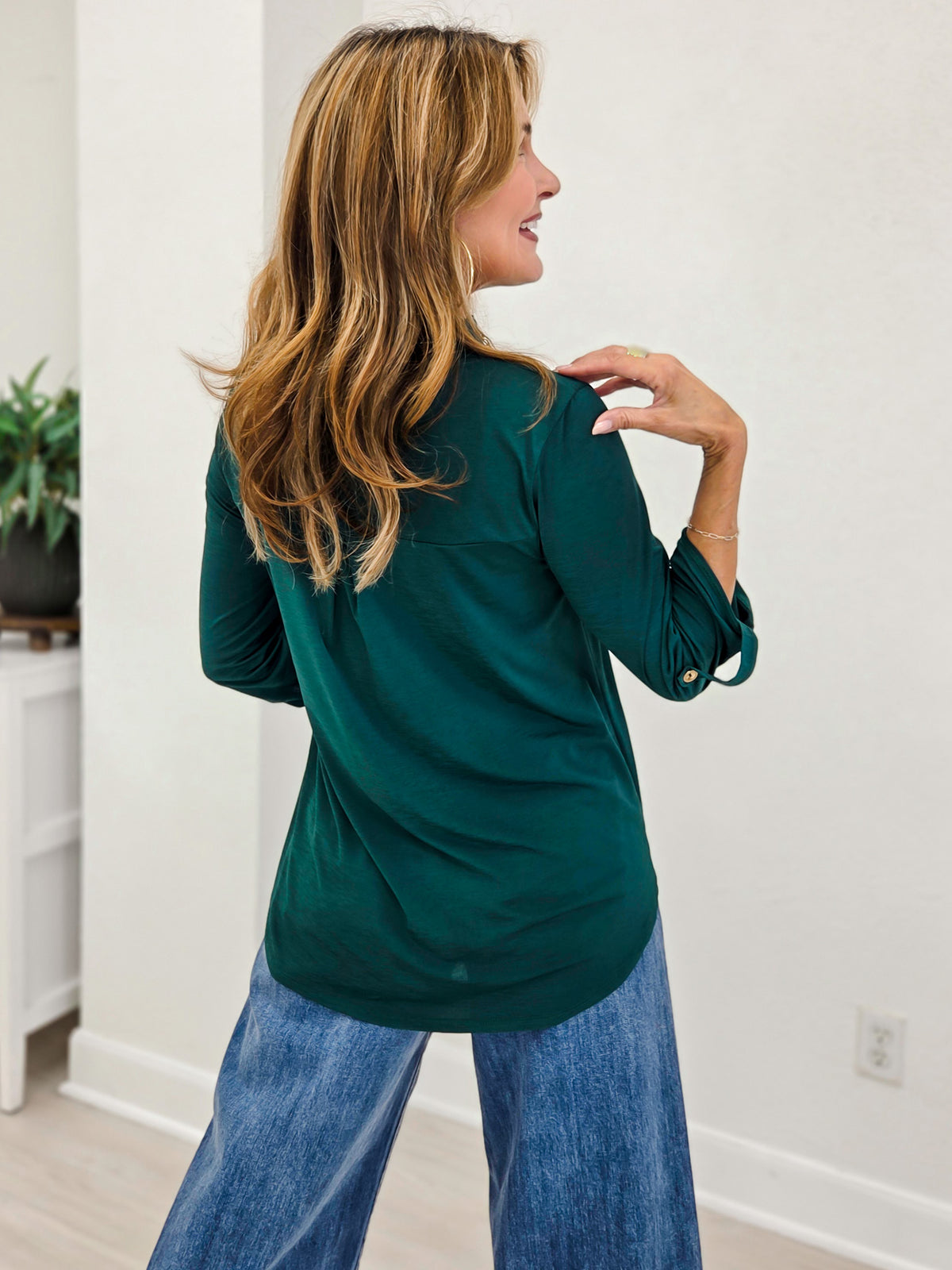 Ruffled Collar Lizzy 3/4 Sleeve Lightweight Blouse-A