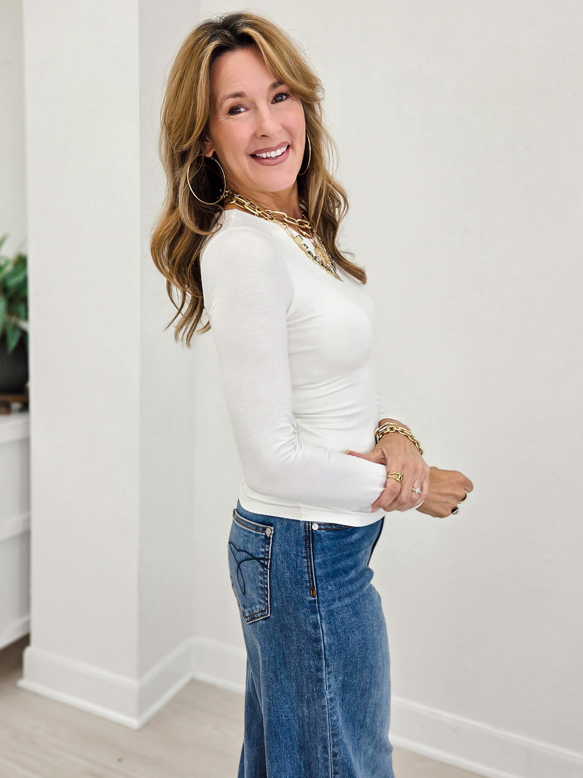 Round Neck Fitted Long Sleeve Top