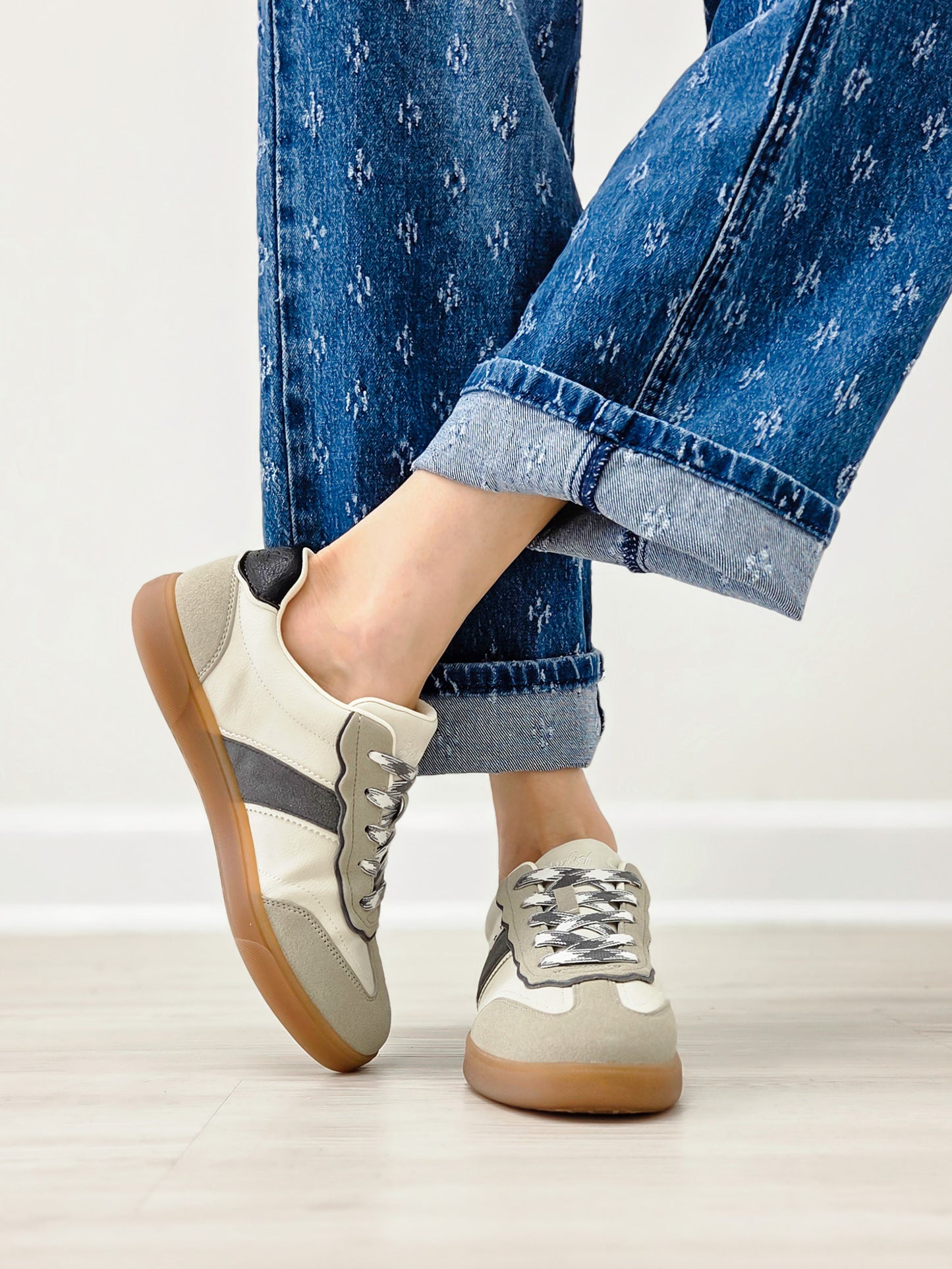 Blowfish Malibu Womens Tastic 2 Sneaker-White Sand