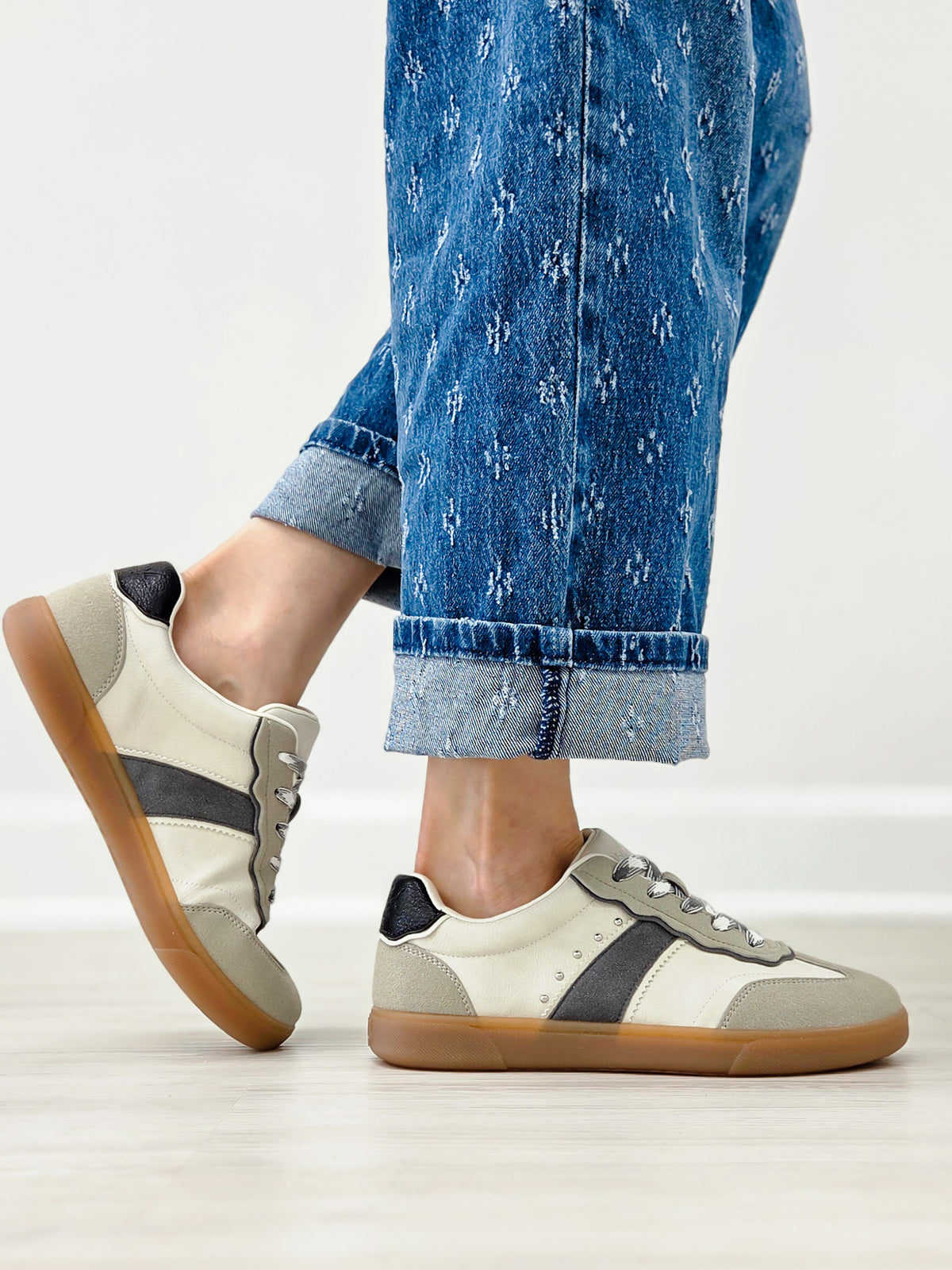 Blowfish Malibu Womens Tastic 2 Sneaker-White Sand