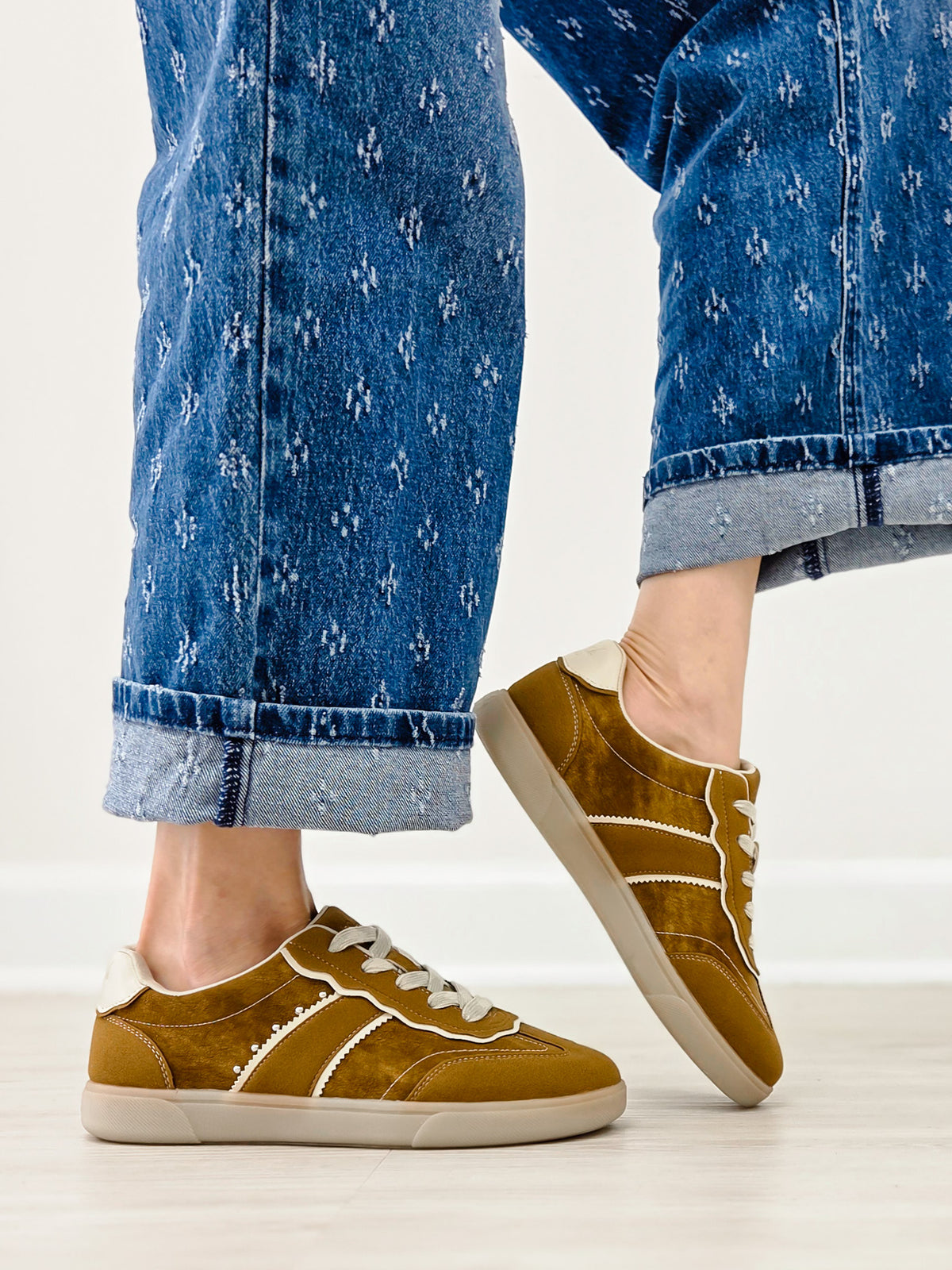 Blowfish Malibu Womens Tastic 2 Sneaker-Honey Tan