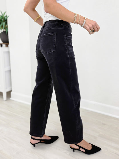 Stretch Denim Barrel Jeans With Angled Pocket