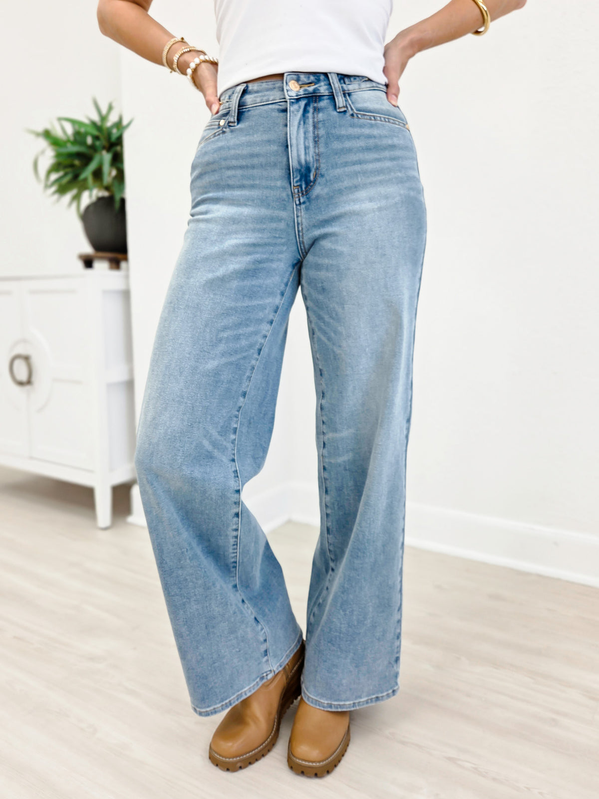 Judy Blue ANGELINA High Waisted Jean With Gold Horse Bit Detail