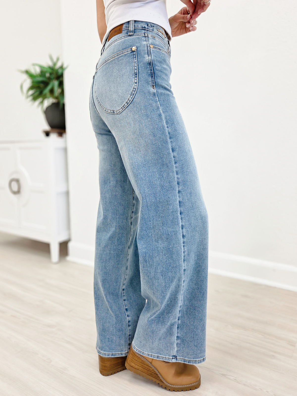 Judy Blue ANGELINA High Waisted Jean With Gold Horse Bit Detail