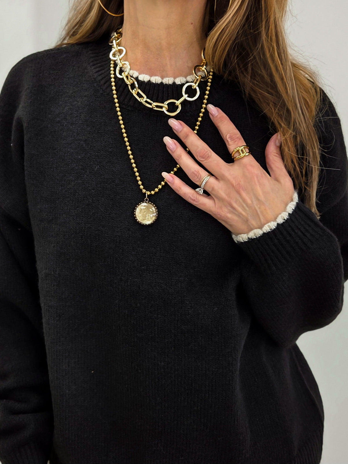 Contrast Edge Crew Neck Long Sleeve Sweater
