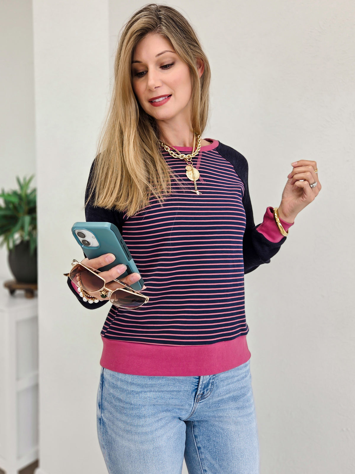 Color Blocked Loose Fit Striped Sweatshirt