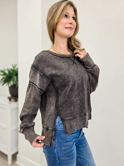 Vintage Washed Sweatshirt Featuring An Exposed Seam