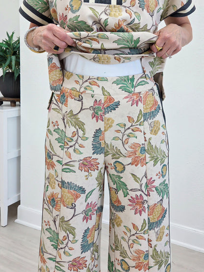 Color Rib Band Zip Up Floral Top with Matching Bottoms