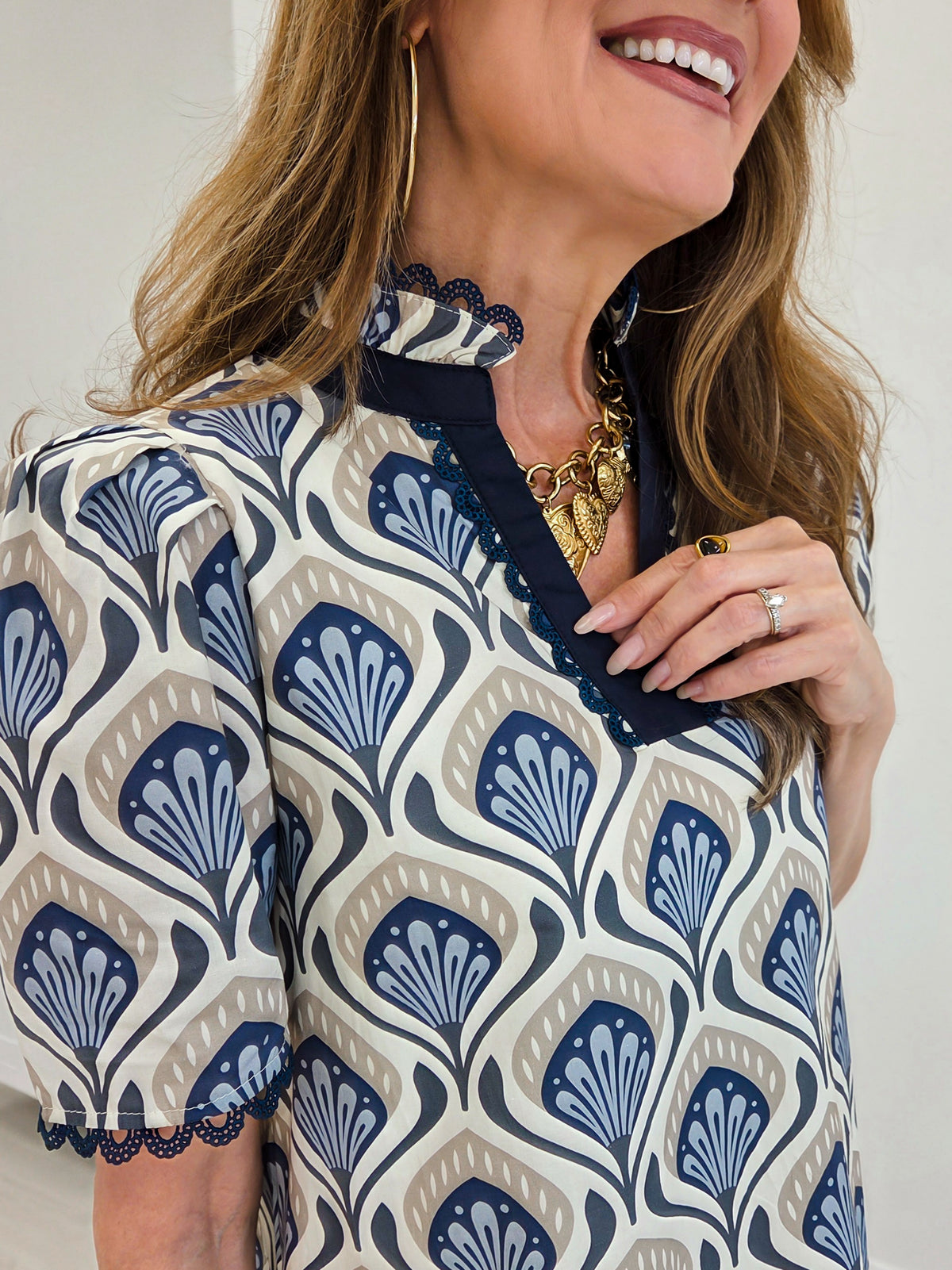 Scallop Trim Baroque Floral Shift Dress