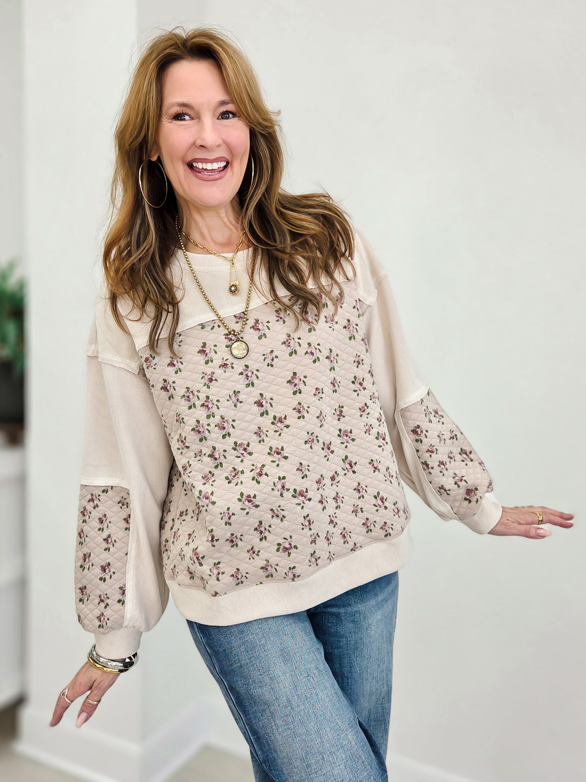 Dainty Floral Quilted Contrast Panel Pullover