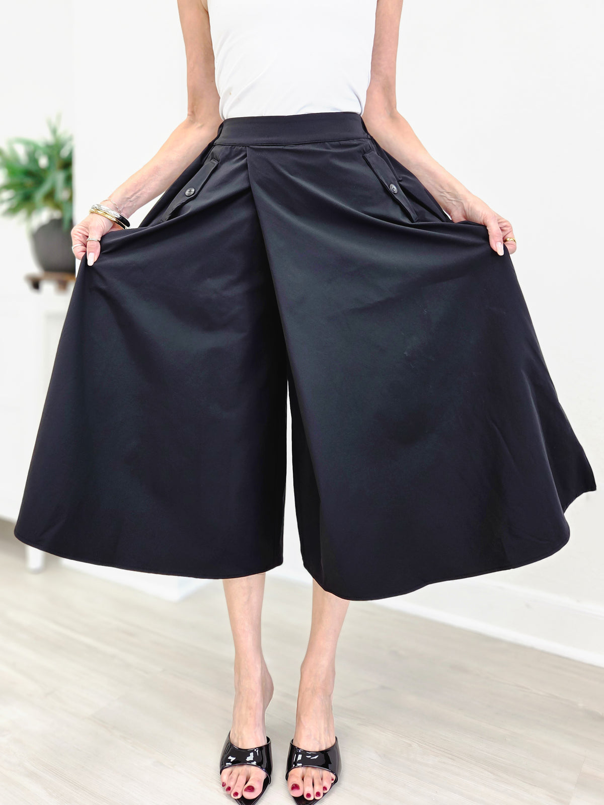 Sandy Poplin Wide Leg Pants