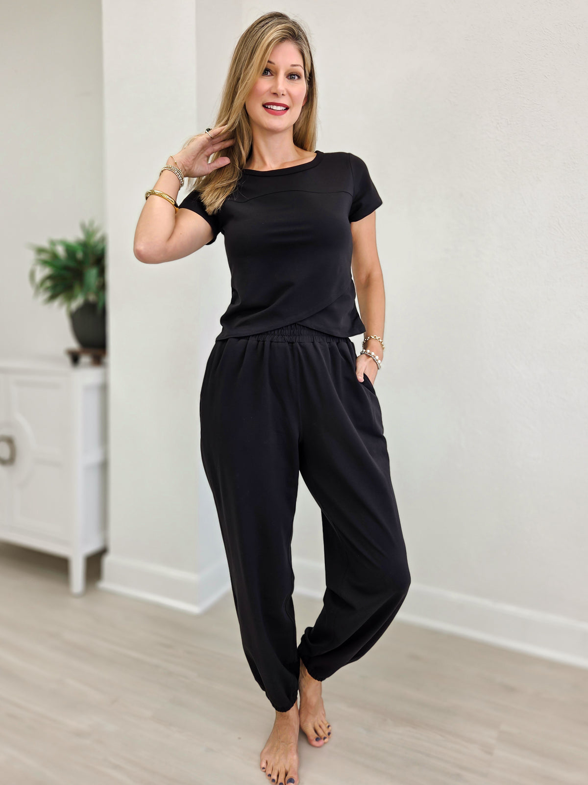Surplice Scoop Neck and Jogger SET