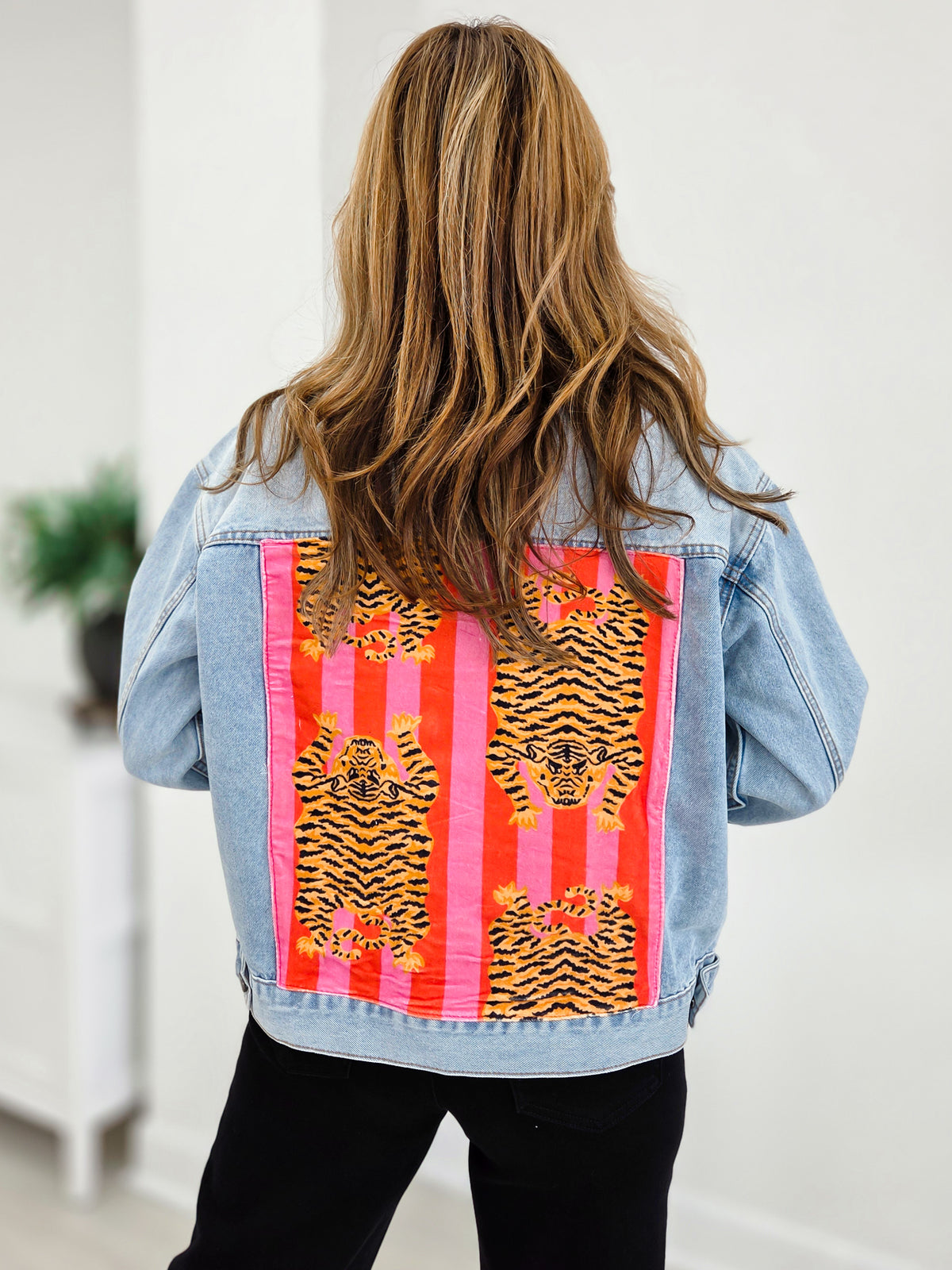 Classic Denim Jacket with Back Tiger Patch Print