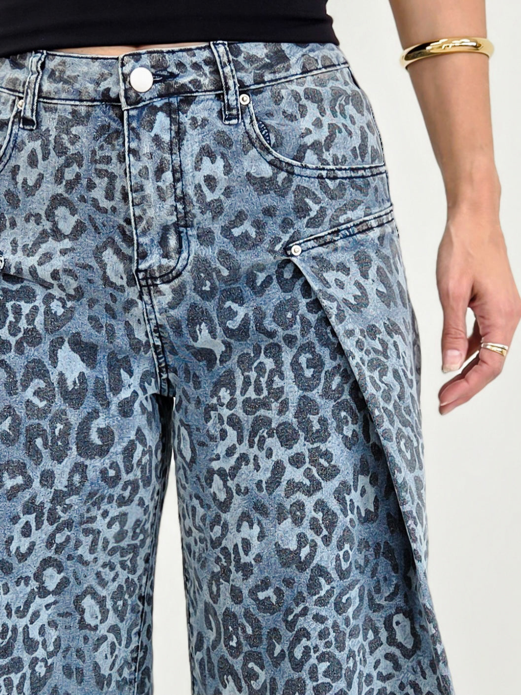 Washed Leopard Print Wide-Leg Denim Pants