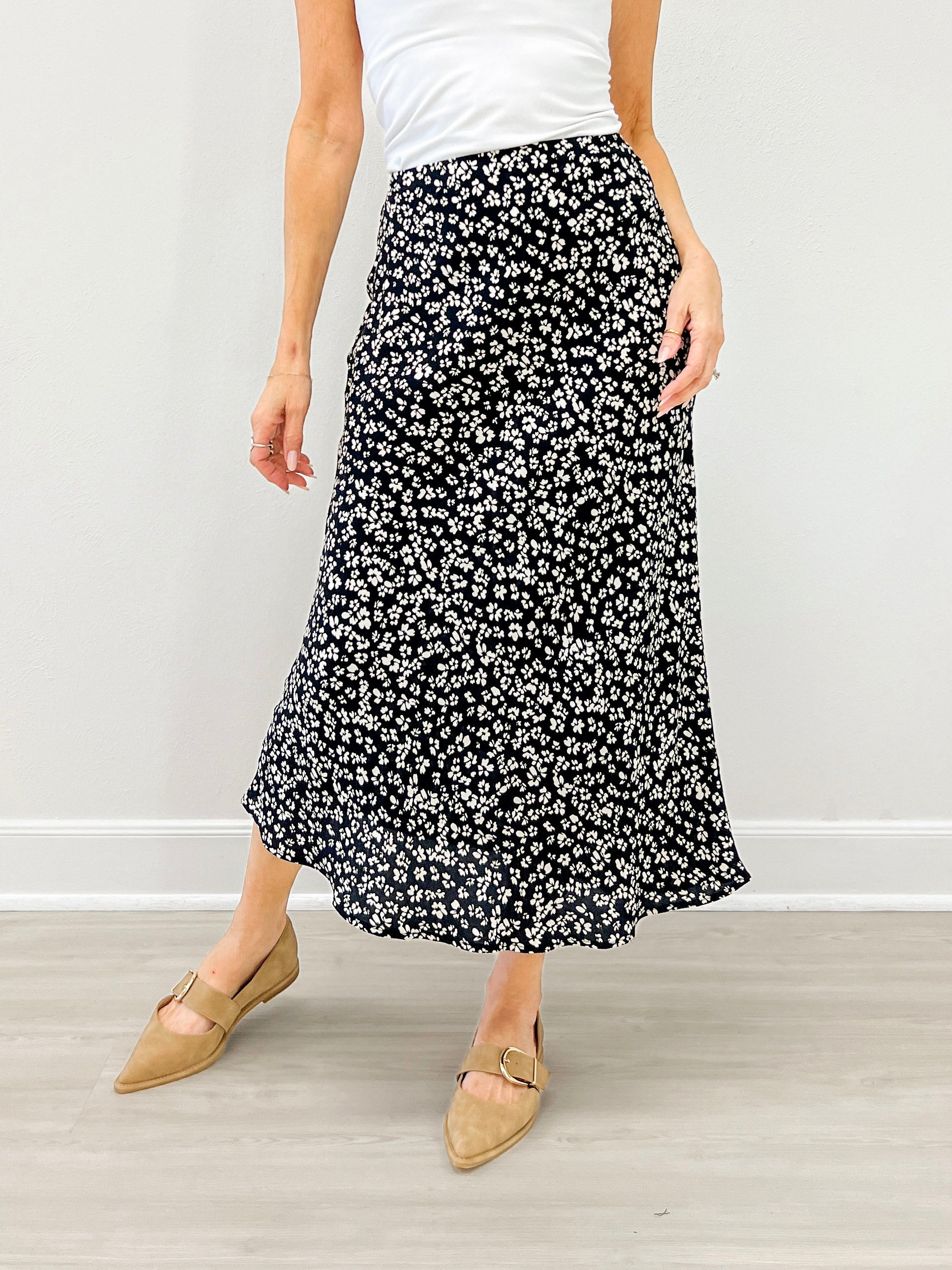 Floral Printed Midi Skirt