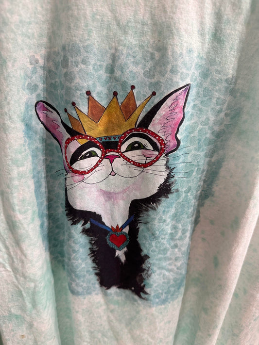 Cat & Crown Graphic Tee