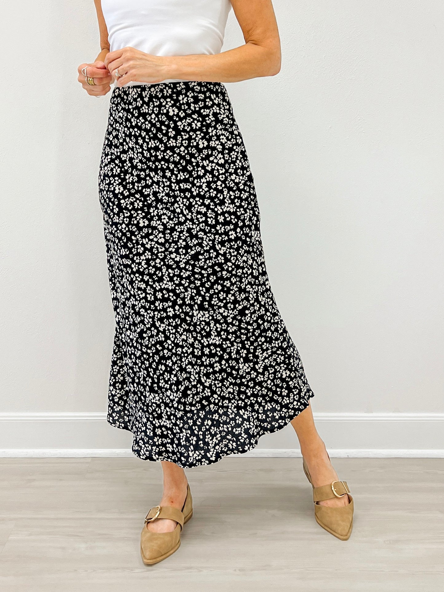 Floral Printed Midi Skirt