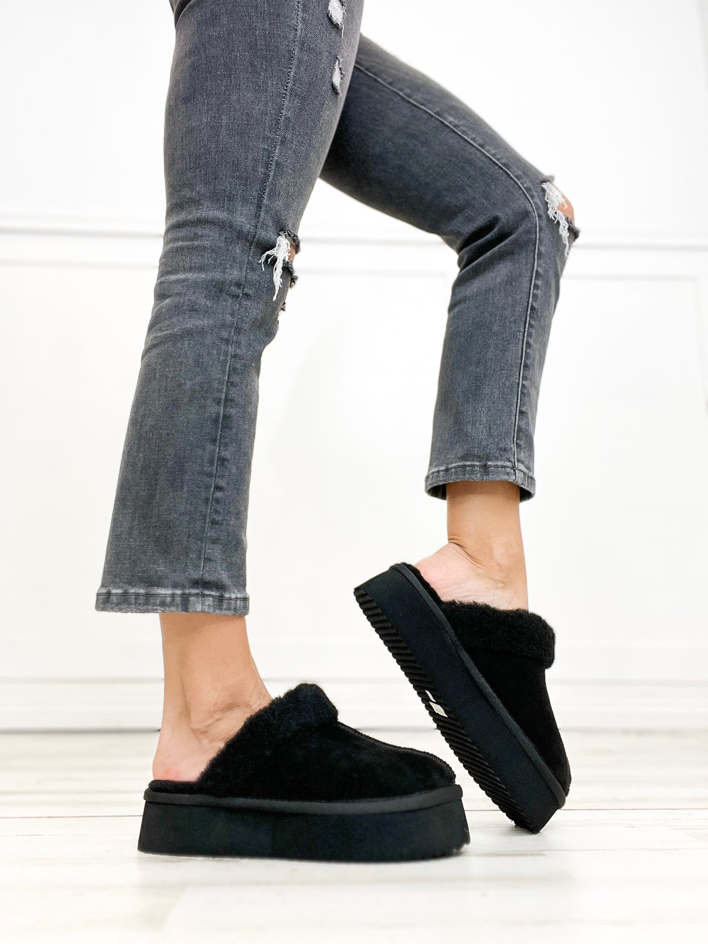 Corkys Cuddle Up Slipper Shoes in Black Faux Suede