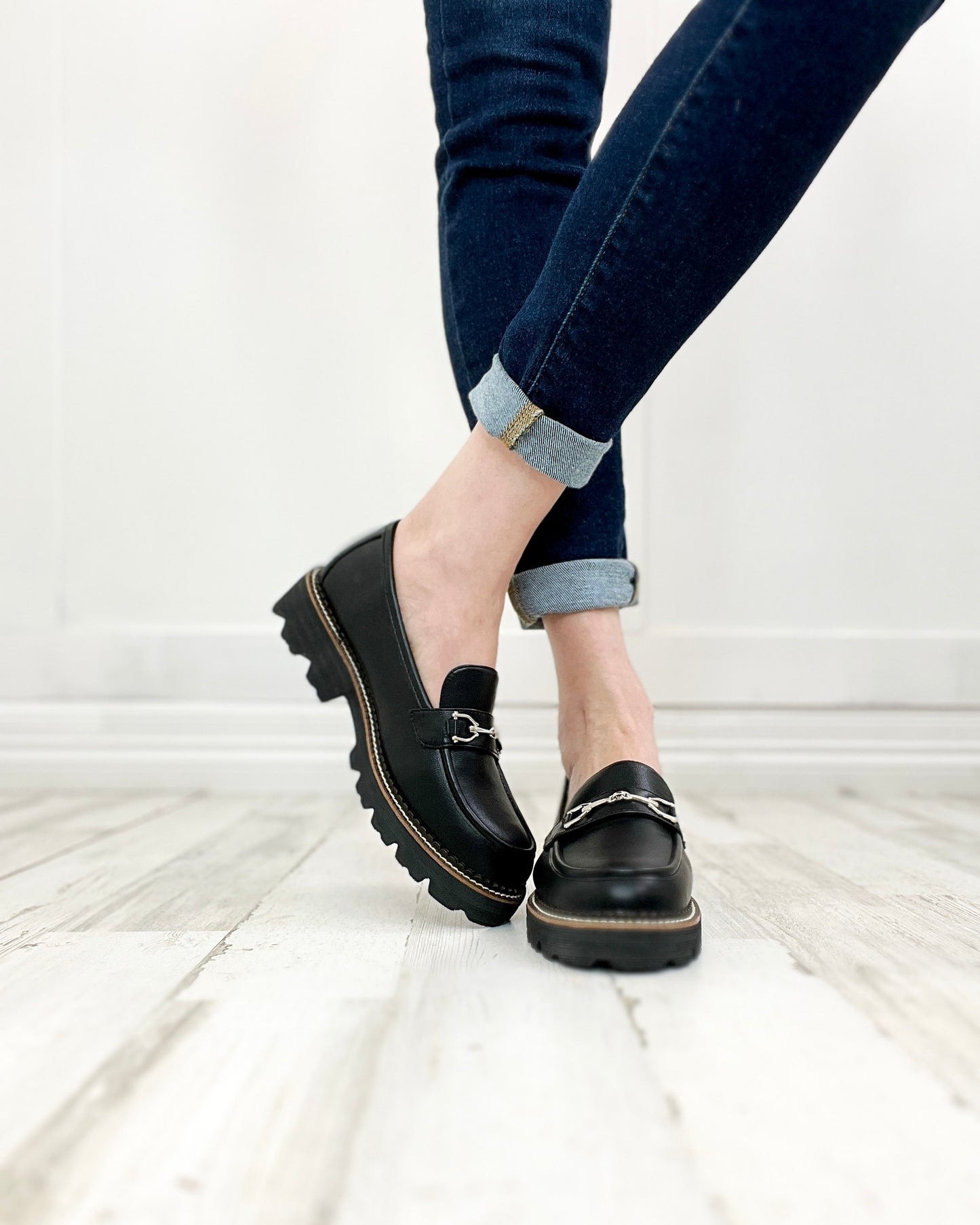 Corkys Brownie Point Loafers in BLACK