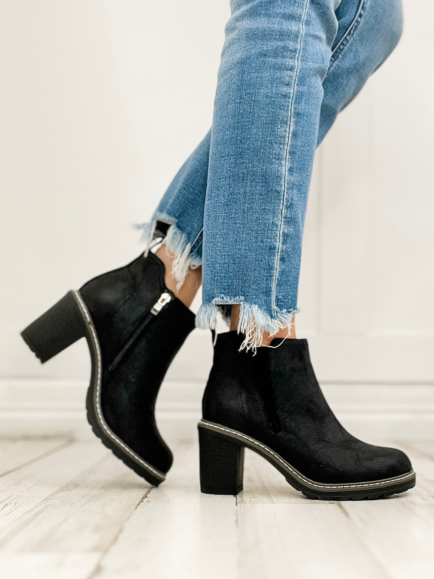 Corkys BITE ME Booties in Black Oil