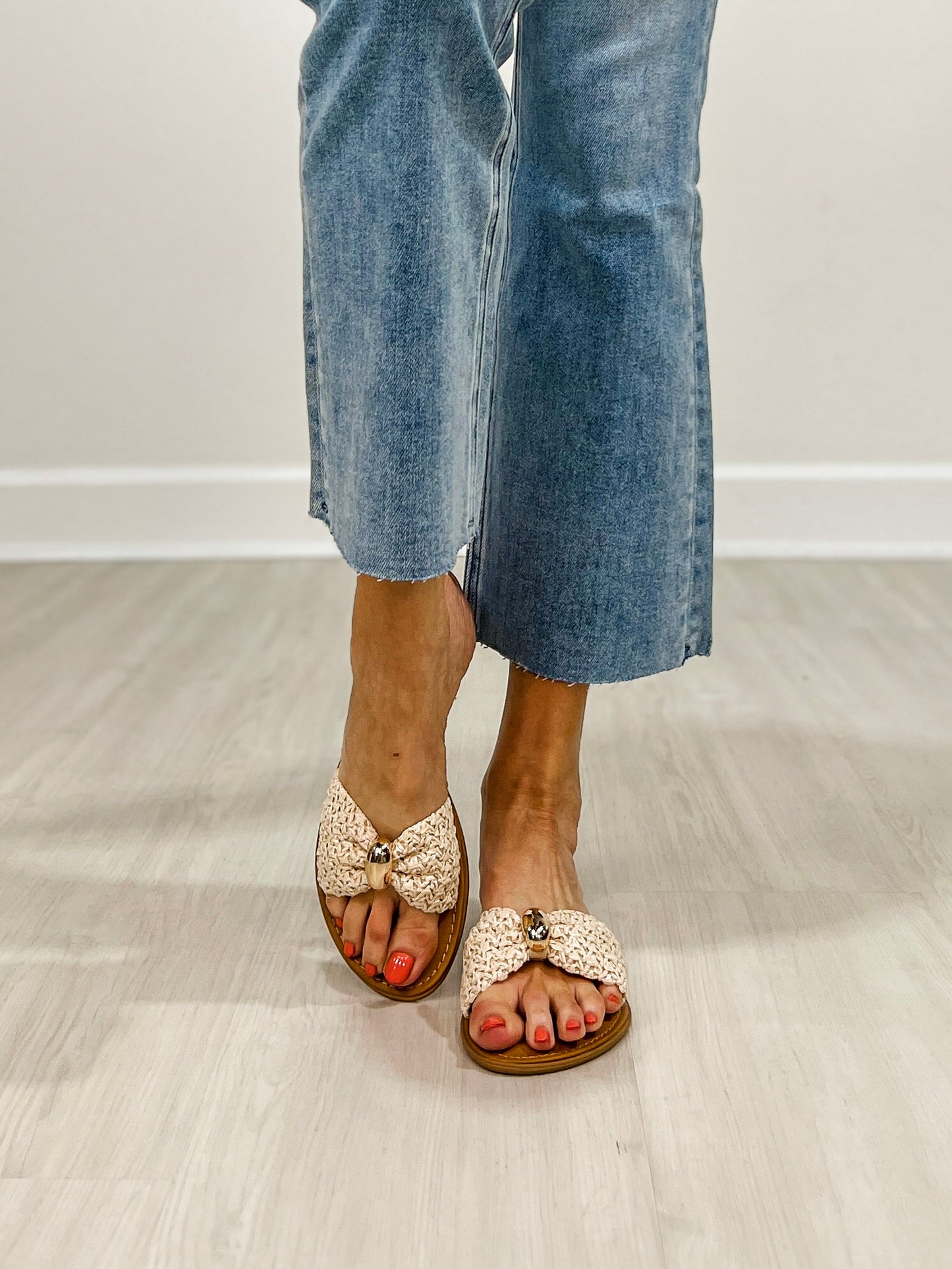 Pierre Dumas Pick Woven Gold Accent Slide Sandals in Cream